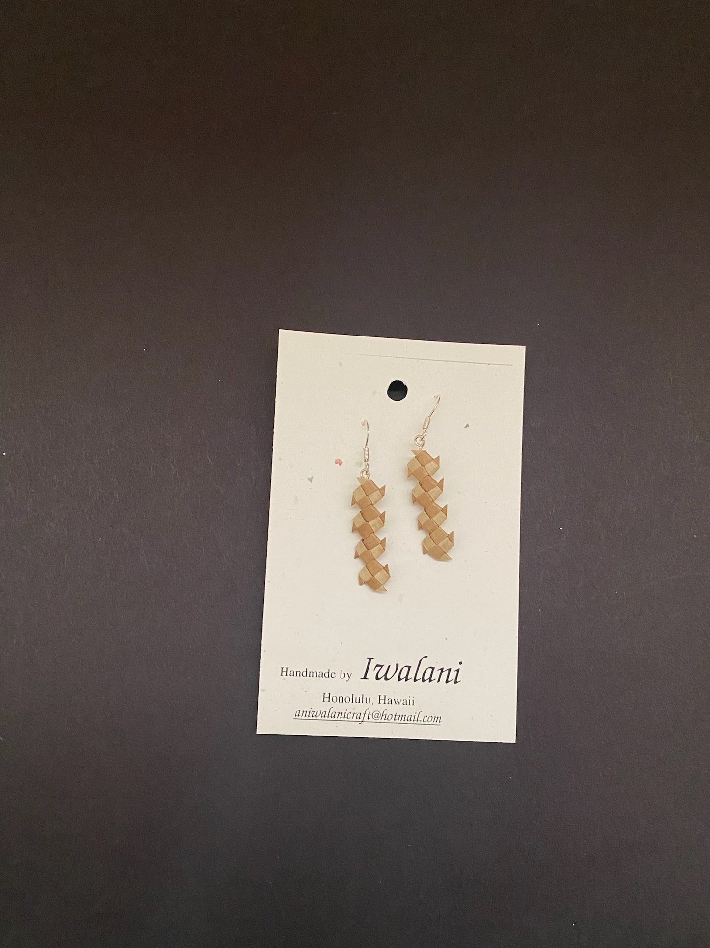 4 - Straight Dangle Lauhala